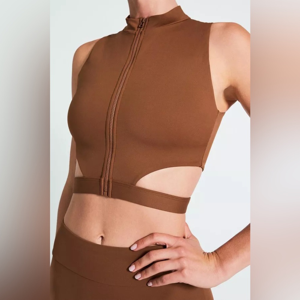 Devon Windsor Small Emery Crop Top Mocha Brown Zip Front NWT